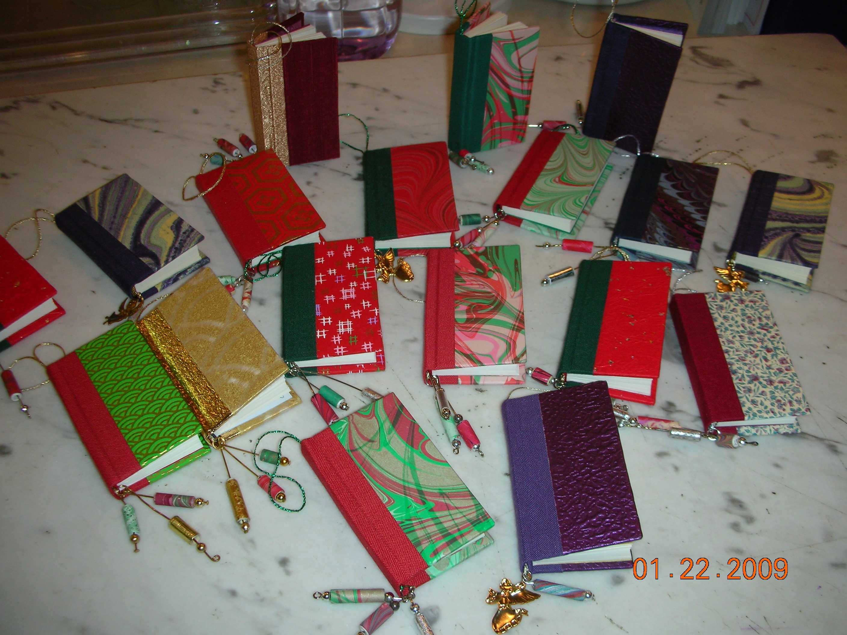 Christmas Ornament Mini-books.jpg Christmas ornament mini-books