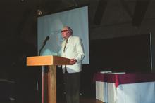 Bernard Middleton speaking at banquet